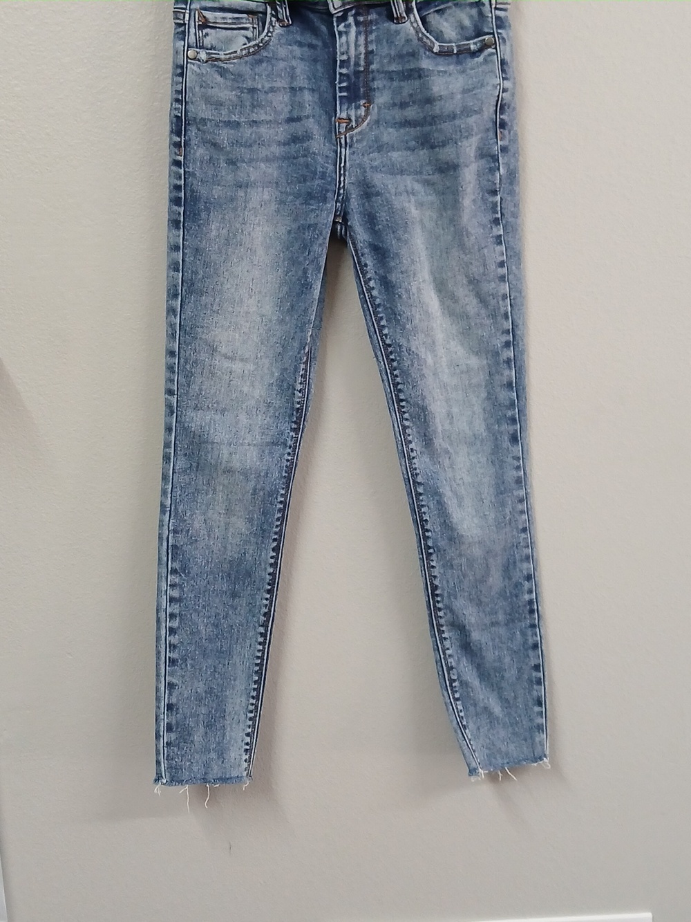 Carly Jean Los Angeles Monroe Raw Hem Jeans Size 1